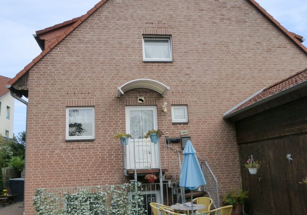 REH im beliebten Elze, zentrale Lage mit Einliegerwohnung