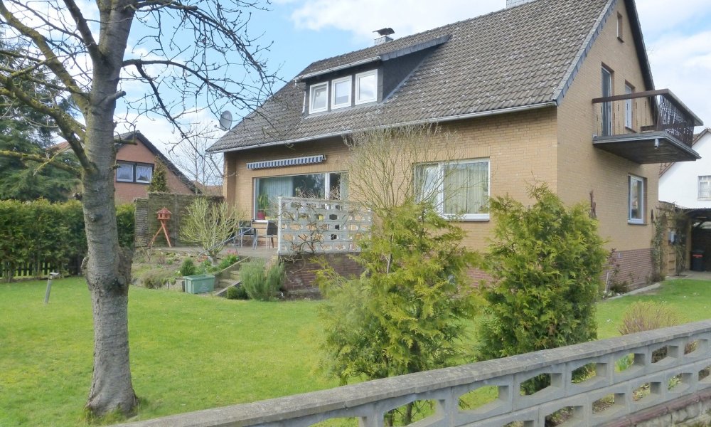 2-Familienhaus mit Platz in ruhiger, toller Lage